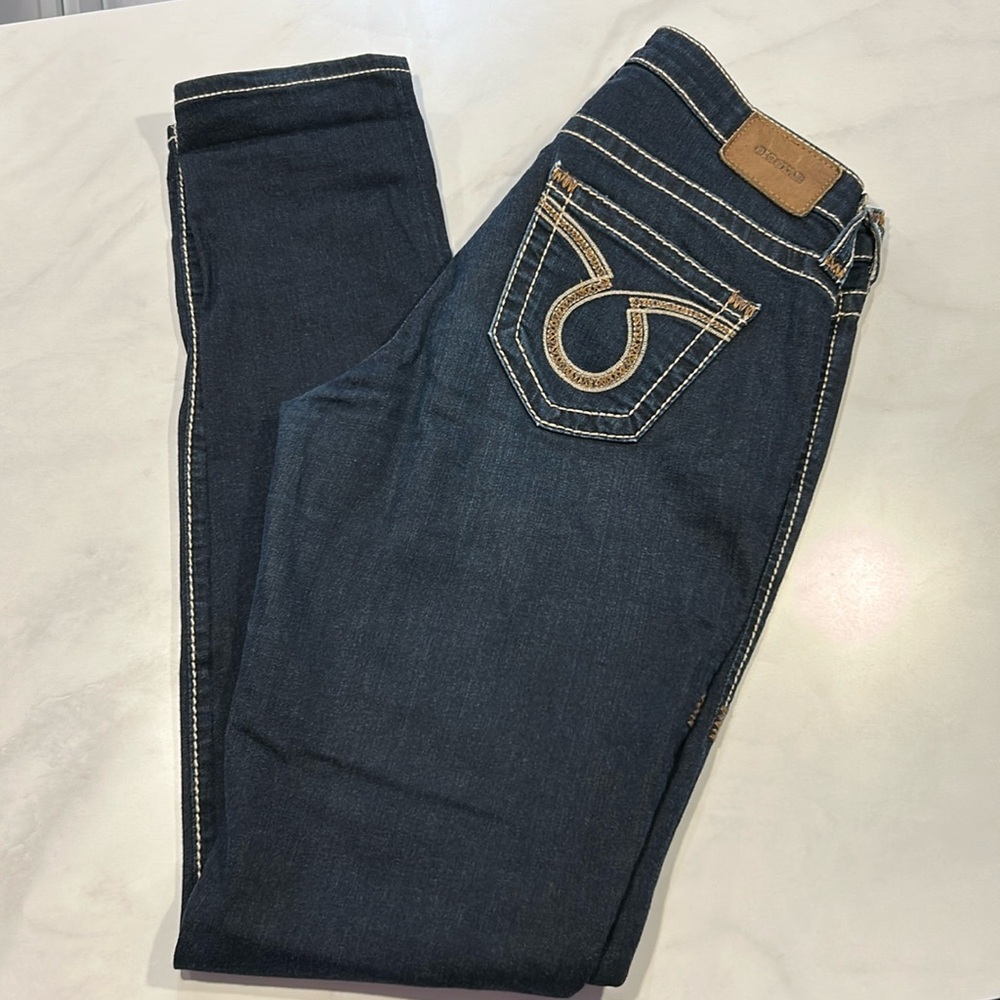 Big star Maddie skinny 28L